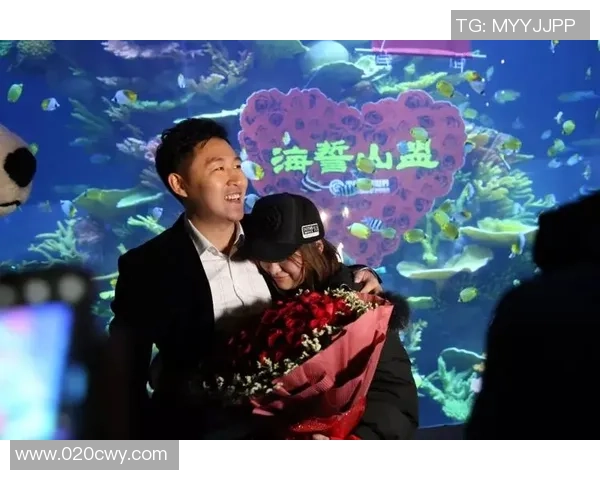 足球球星送花为爱表达心意 见证运动员温柔一面的浪漫时刻 足球球星送花为爱表达心意 见证运动员温柔一面的浪漫时刻