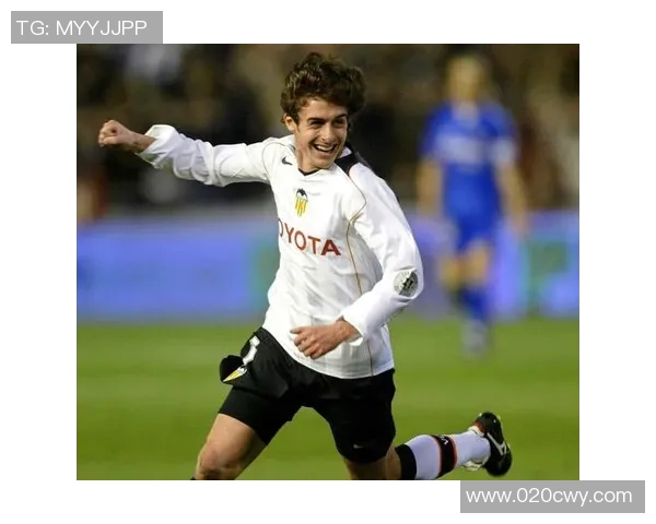 92号球星足球生涯辉煌历程与绿茵场上不朽传奇 92号球星足球生涯辉煌历程与绿茵场上不朽传奇