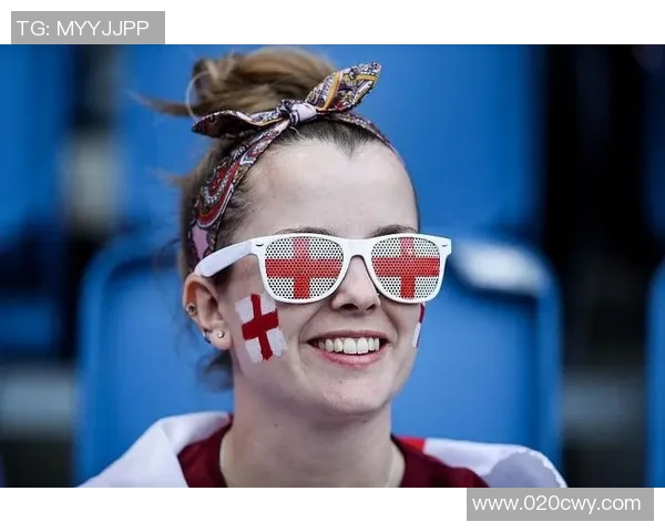 女球迷热情追随足球巨星亲密互动 揭秘背后动人故事与真挚情感